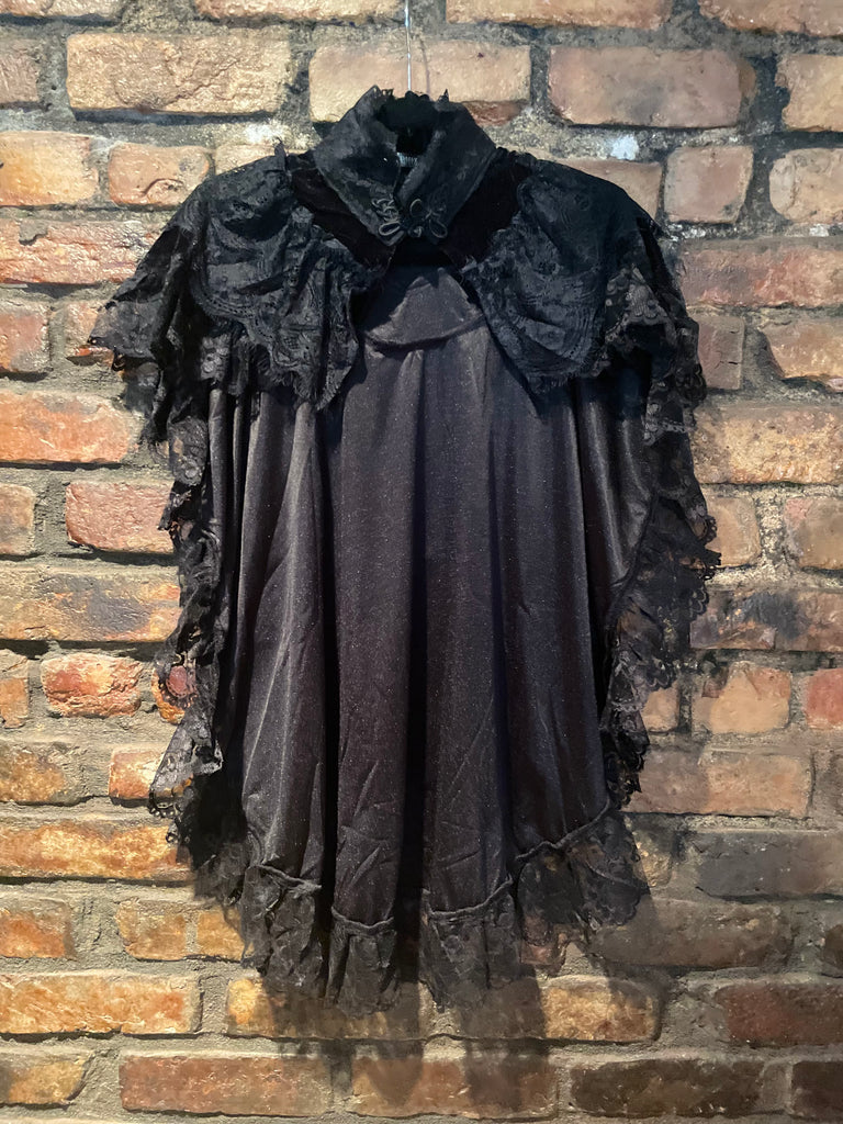 Tapered Black Velvet & Lace Capelet