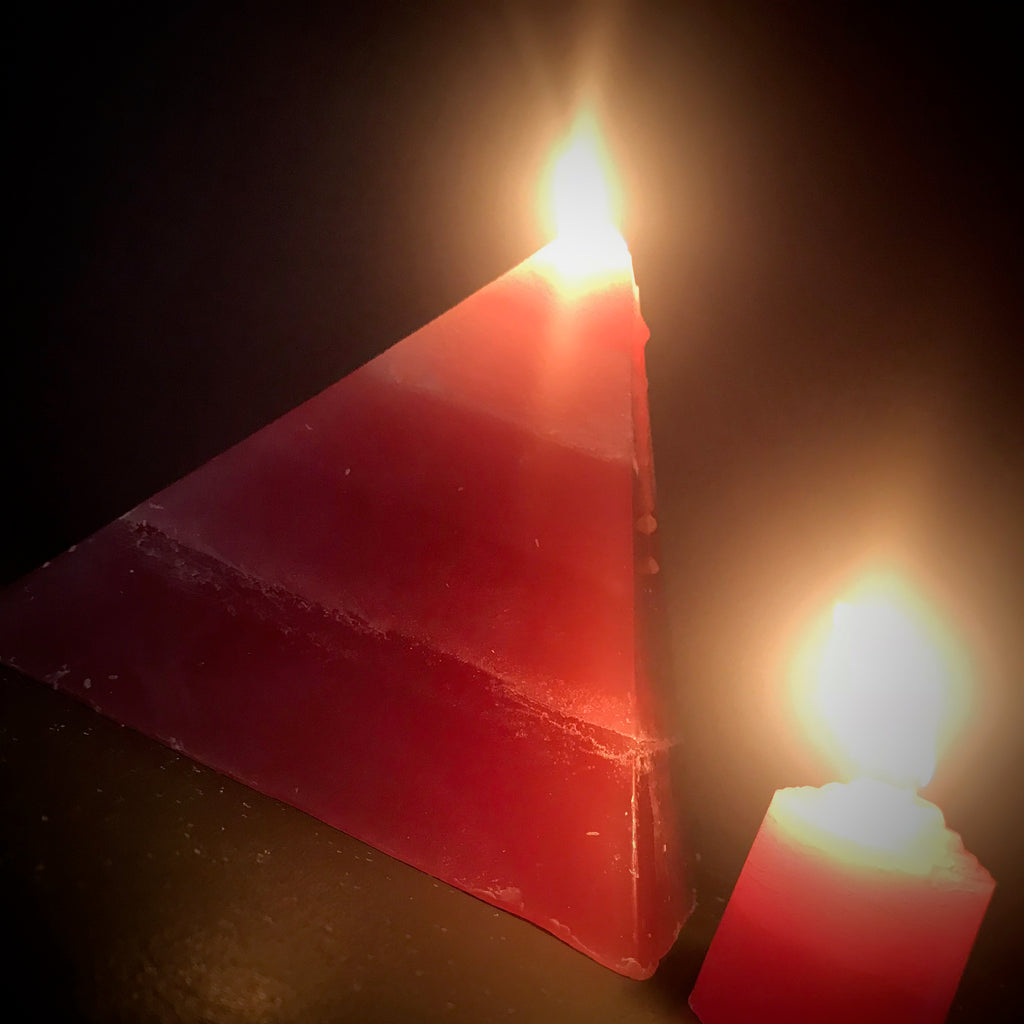 Vampire Fortune Candle - Pyramid