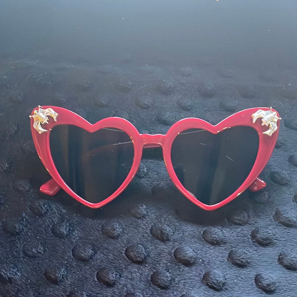 Daywalker Sunglasses - Bat Heart