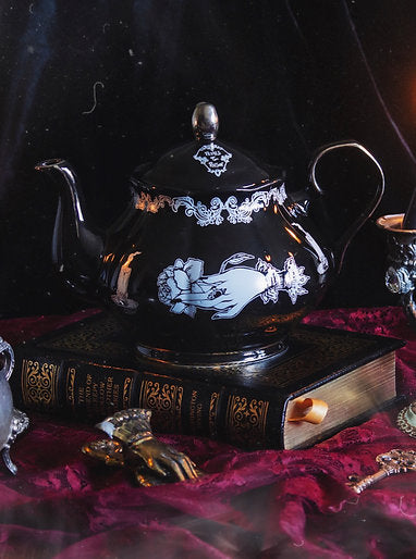 Lucerna Tea Set Food & Drink – Boutique du Vampyre